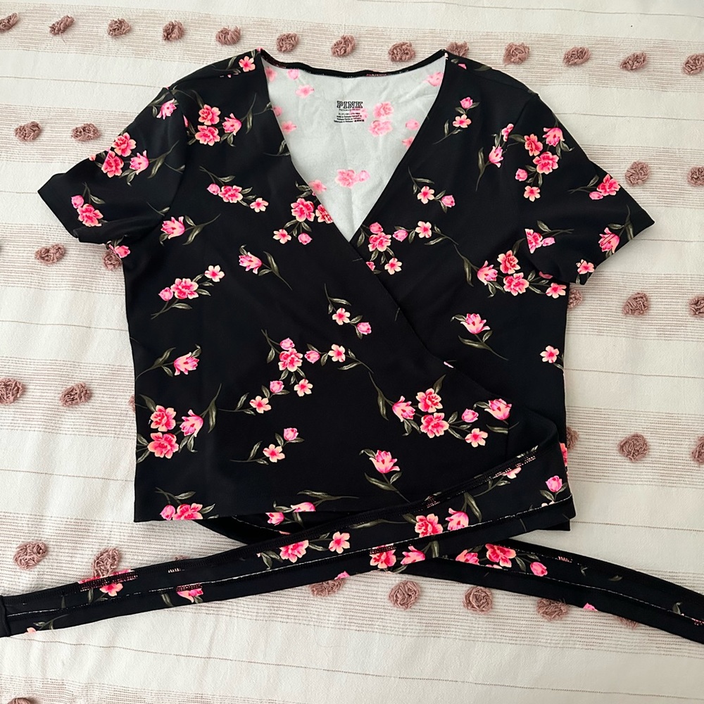 VS Pink Wrap-Around Top